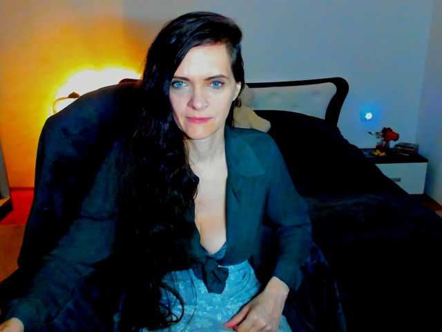 SexQueen11 live cam preview