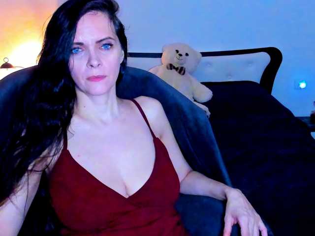 SexQueen11 live cam preview