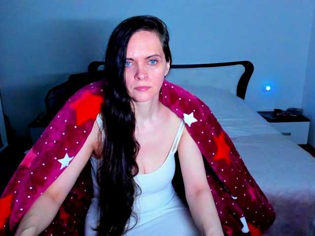 SexQueen11 live webcam show