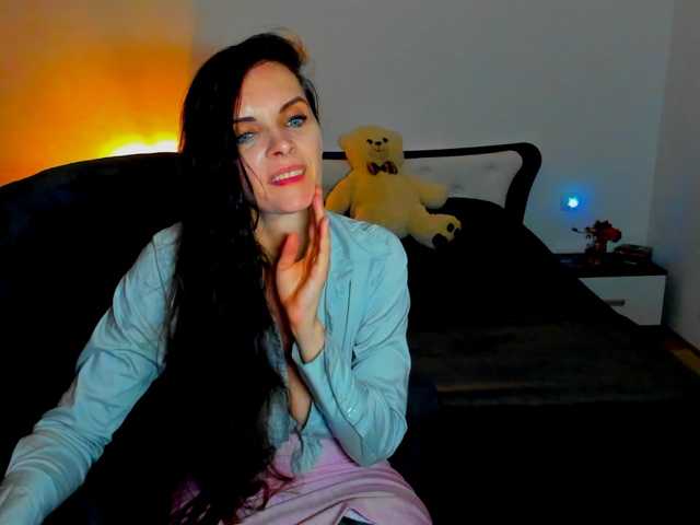 SexQueen11 live cam preview