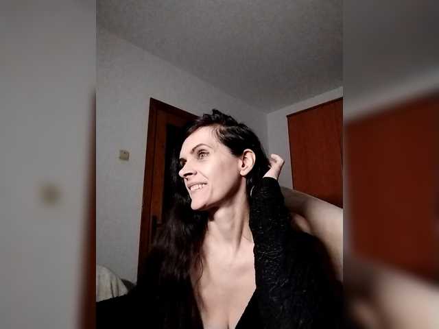 SexQueen11's BongaCams show and profile
