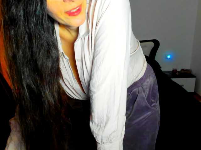 SexQueen11 live cam preview