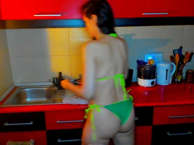 SexQueen11's BongaCams show and profile