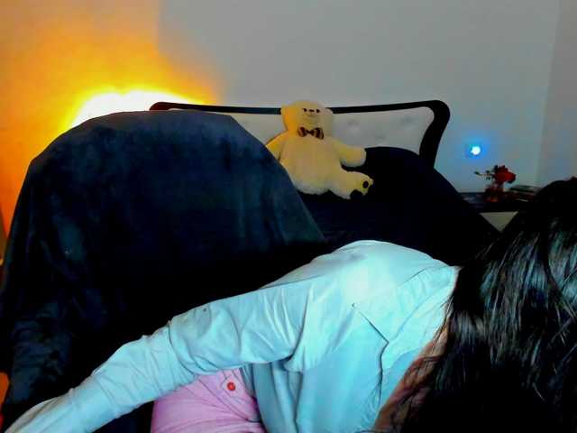 SexQueen11 live cam on BongaCams