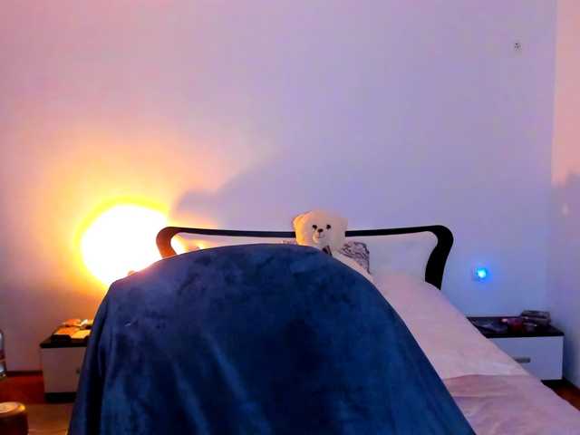 SexQueen11 live cam