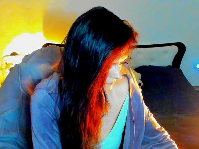 SexQueen11 live cam on BongaCams