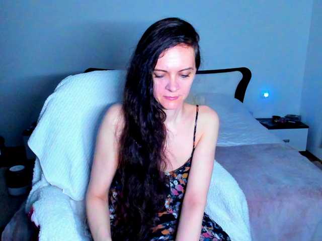 SexQueen11 live webcam show