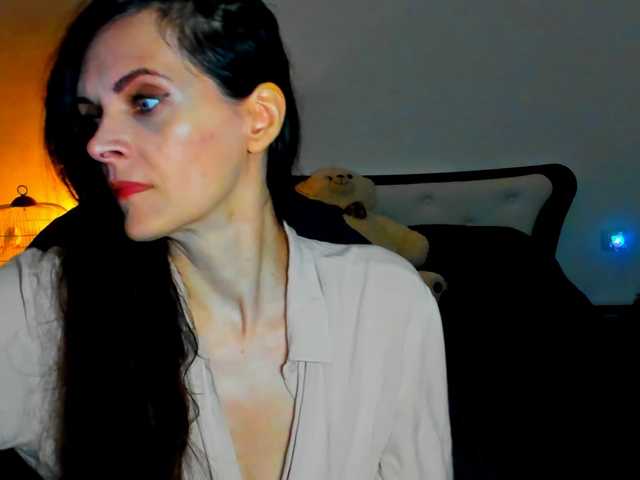 SexQueen11 live cam preview