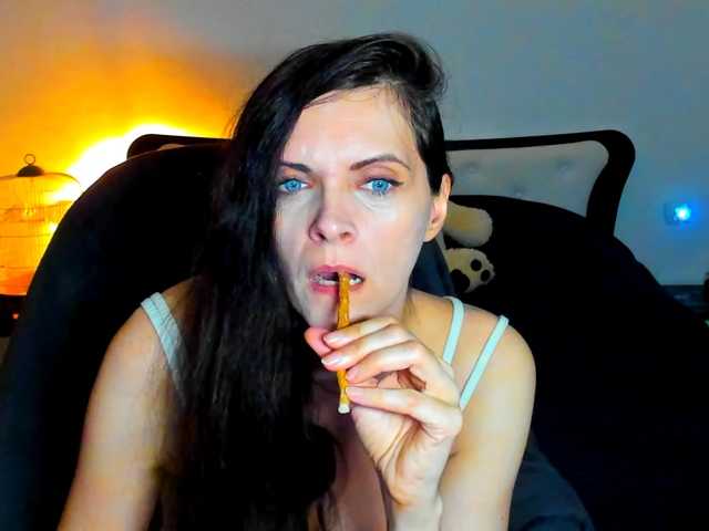 SexQueen11 live cam preview