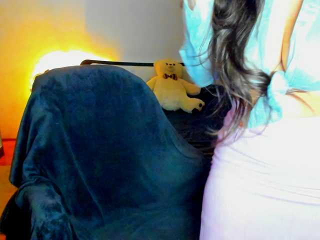 SexQueen11, en vivo ahora en BongaCams