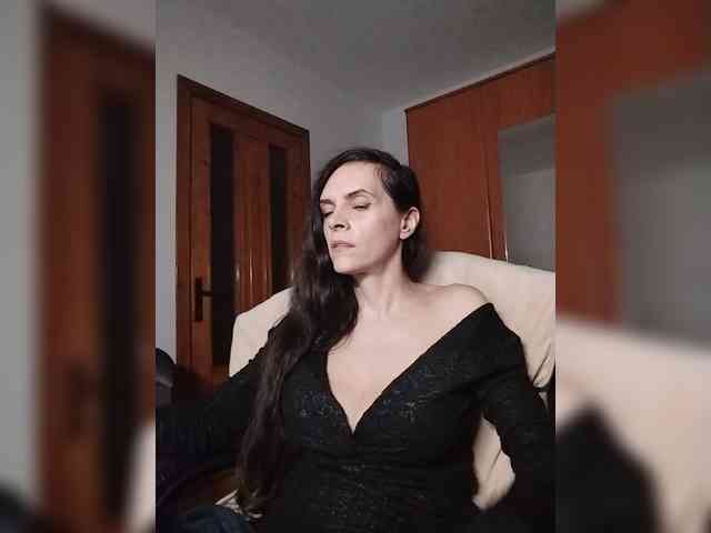 SexQueen11