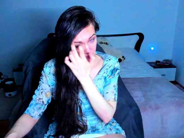 SexQueen11 webcam