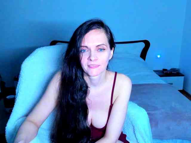 SexQueen11 webcam