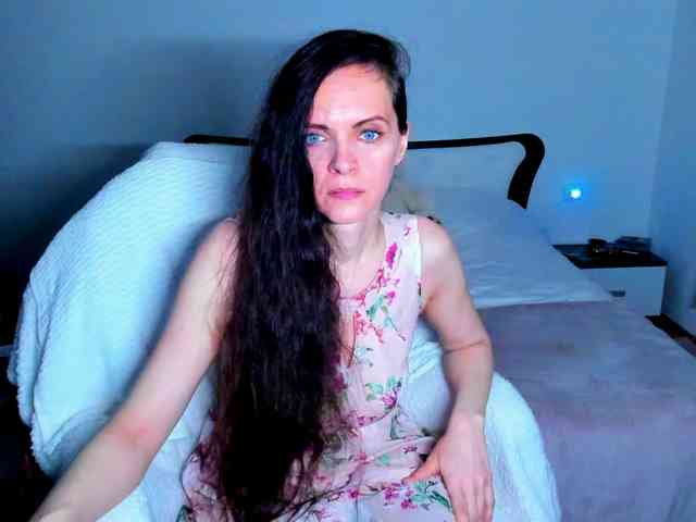 SexQueen11 Live Webcam on BongaCams