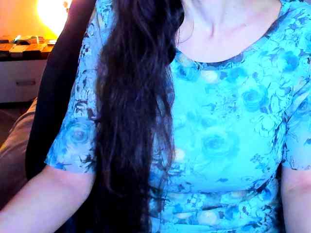 SexQueen11 webcam