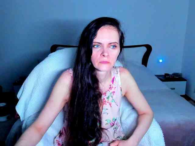 SexQueen11 webcam