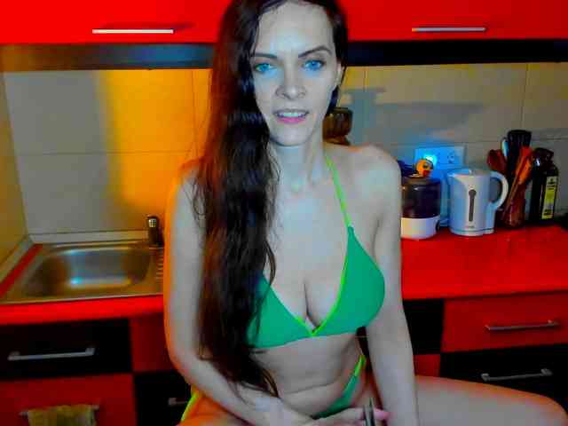 SexQueen11