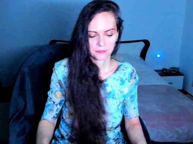SexQueen11 webcam