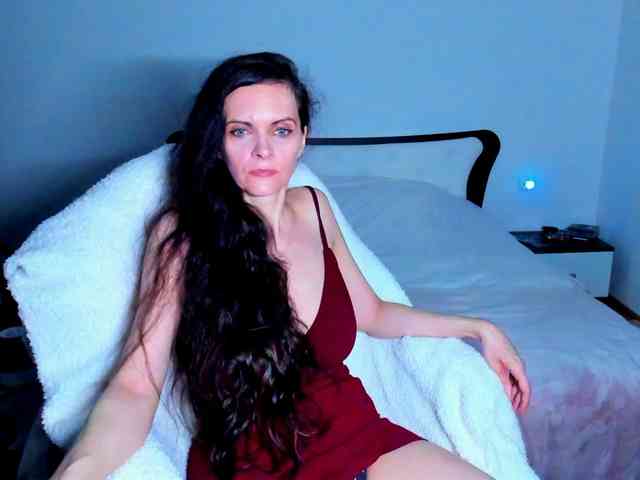 SexQueen11 webcam
