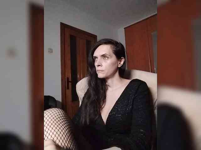SexQueen11 webcam