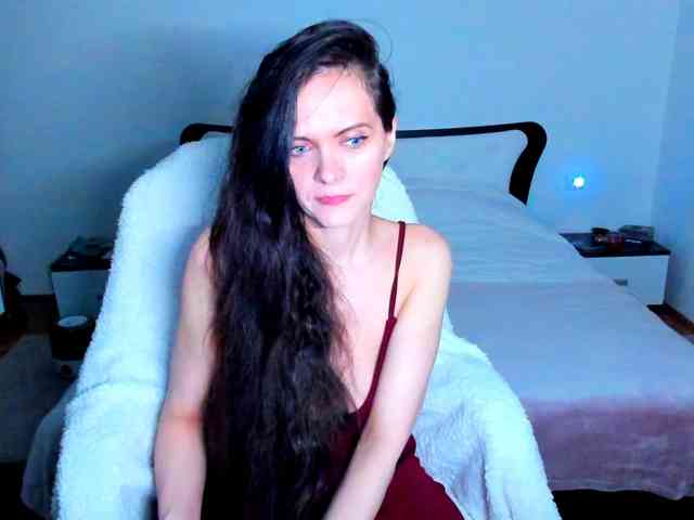 SexQueen11 webcam