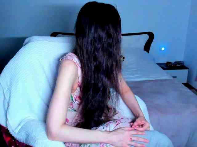 SexQueen11 webcam