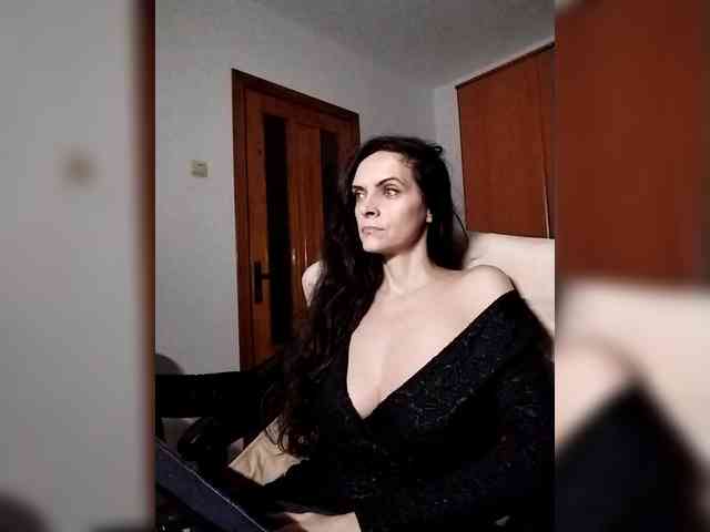 SexQueen11