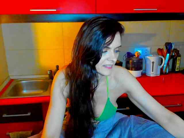 SexQueen11 webcam