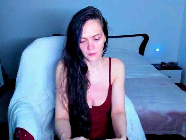 SexQueen11 webcam