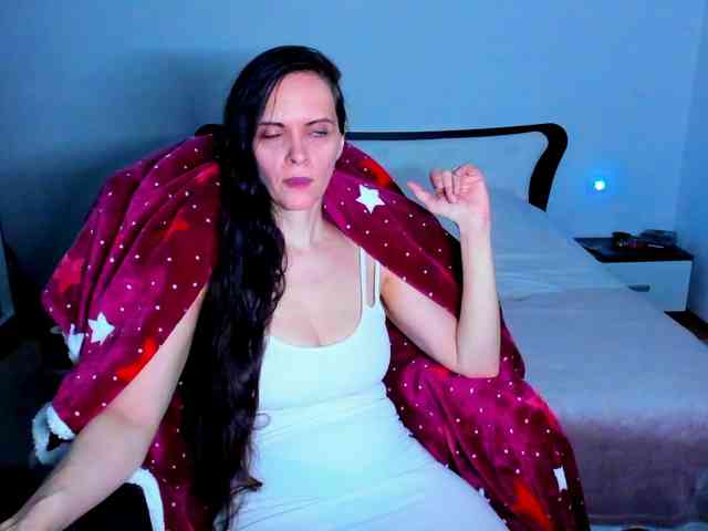 SexQueen11 webcam