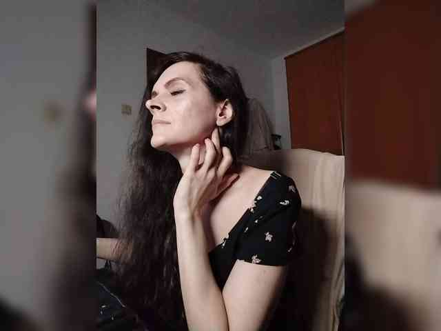 SexQueen11 webcam