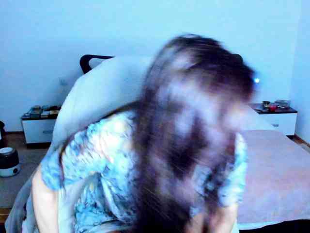 SexQueen11 webcam