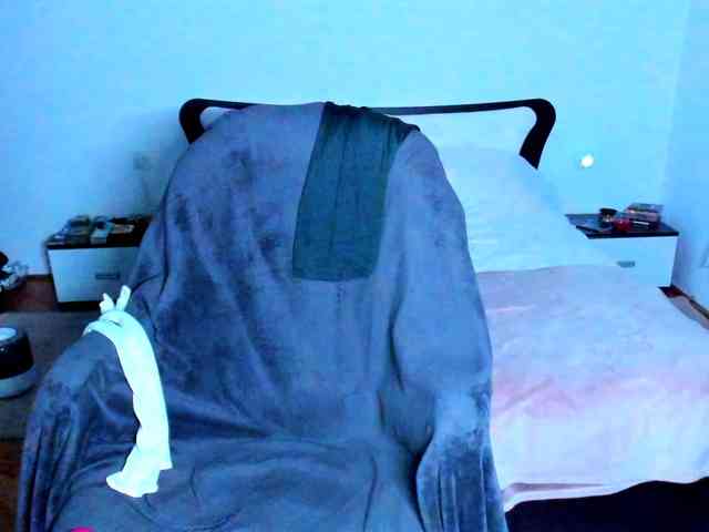 SexQueen11 webcam