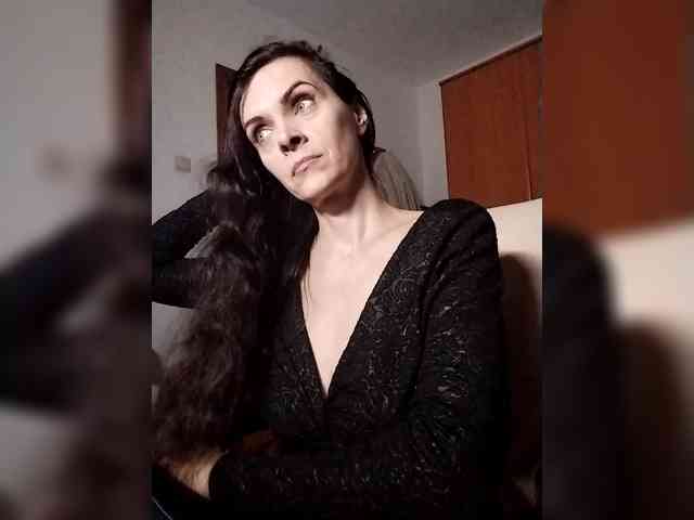 SexQueen11 webcam