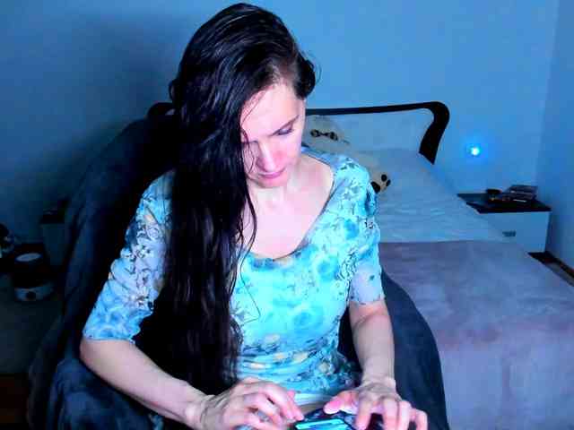 SexQueen11 webcam