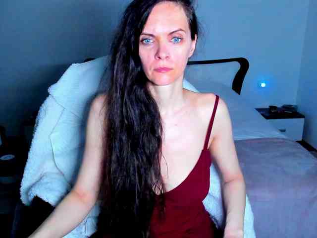 SexQueen11 webcam