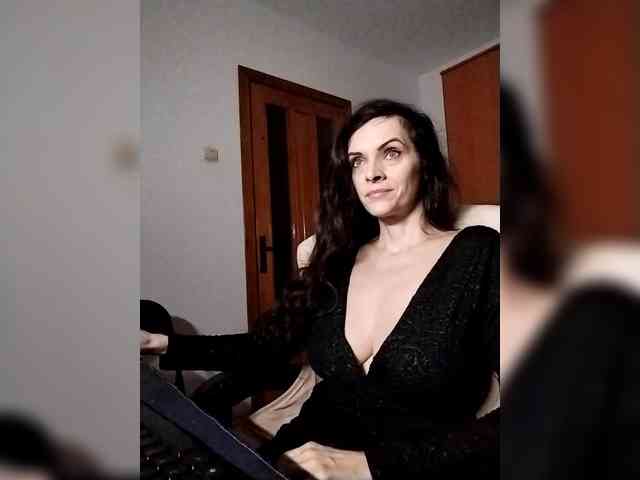 SexQueen11