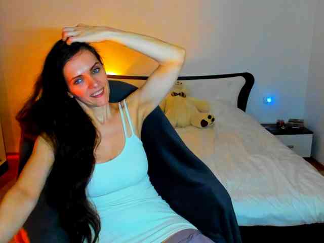 SexQueen11 webcam