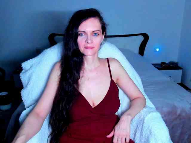 SexQueen11 webcam