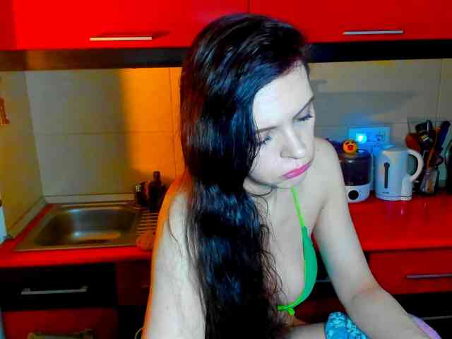 SexQueen11 webcam