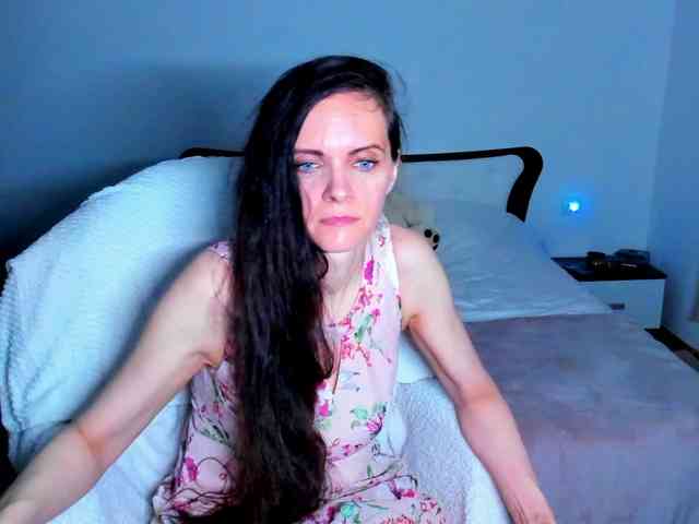 SexQueen11 Live Webcam on BongaCams