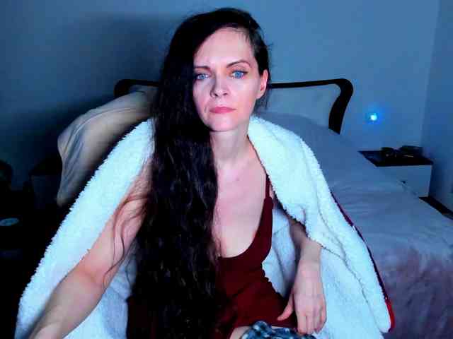 SexQueen11 webcam