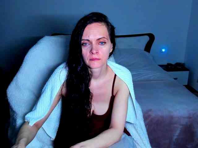 SexQueen11 webcam