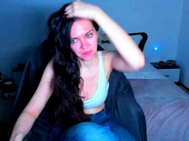 SexQueen11 webcam