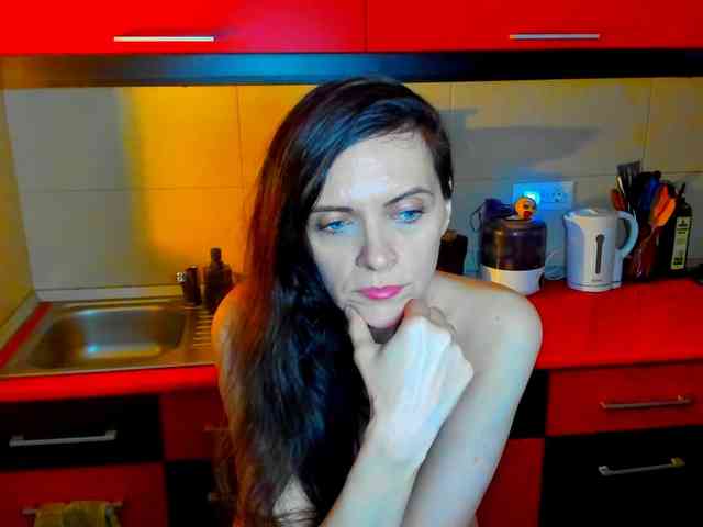 SexQueen11 webcam