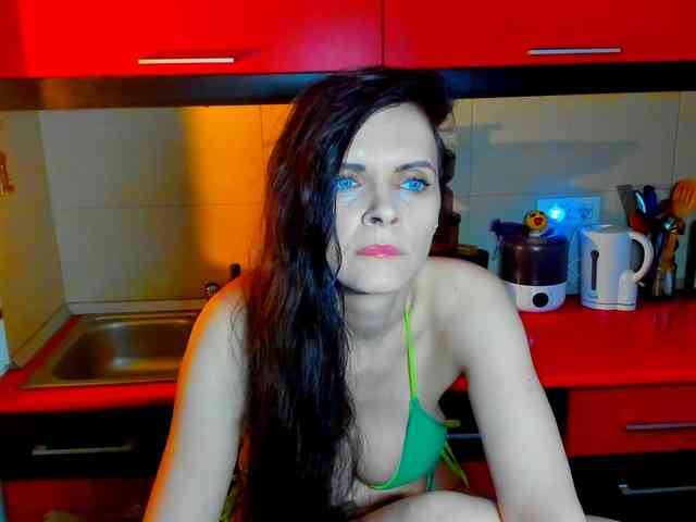 SexQueen11