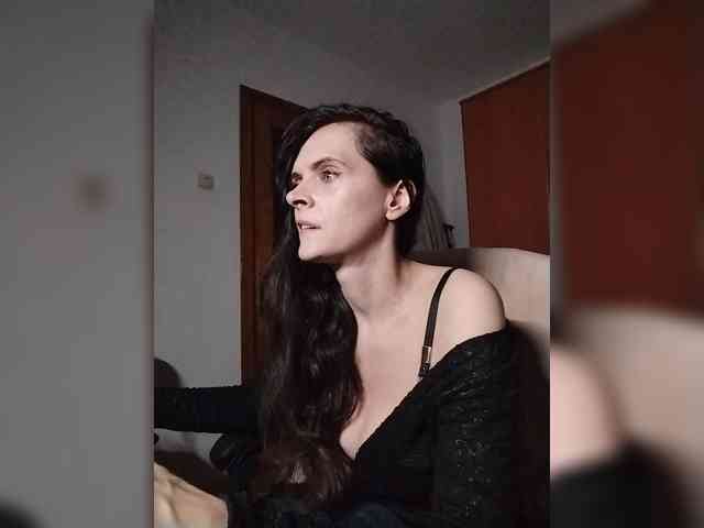 SexQueen11 webcam