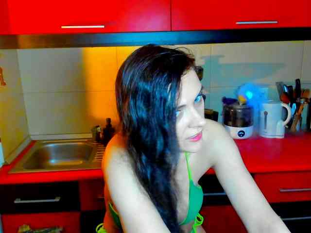 SexQueen11 webcam