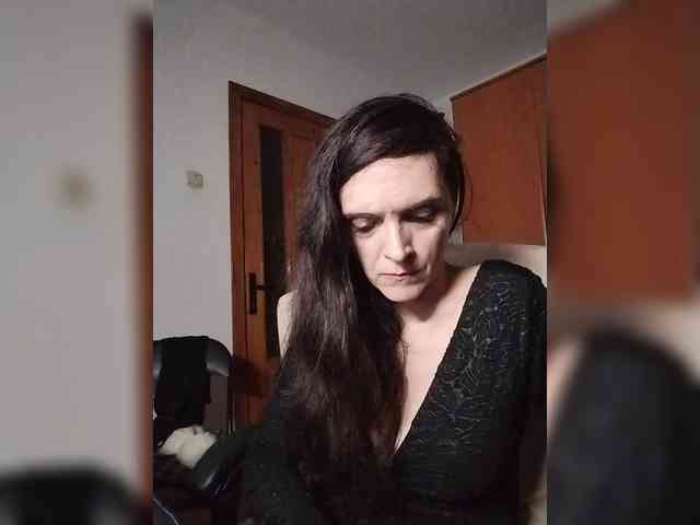 SexQueen11 webcam