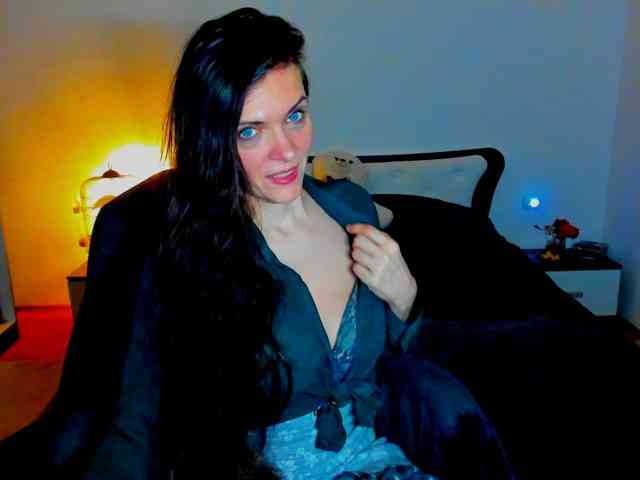 SexQueen11